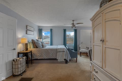 Photo of 17975 E County Road 365 N, Hope, IN
