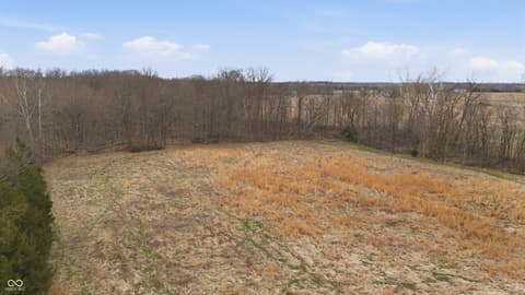 Photo of 17975 E County Road 365 N, Hope, IN