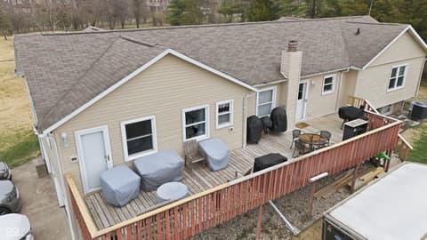 Photo of 17975 E County Road 365 N, Hope, IN