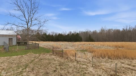 Photo of 17975 E County Road 365 N, Hope, IN
