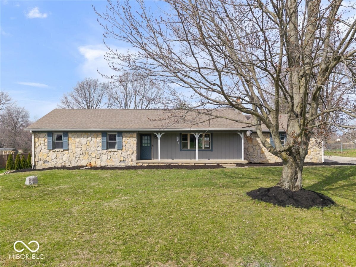 Photo of 2310 Osman Lane, Greenfield, IN