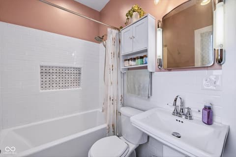 Photo of 521 S Sale Street, Ellettsville, IN
