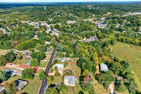 Photo of 521 S Sale Street, Ellettsville, IN