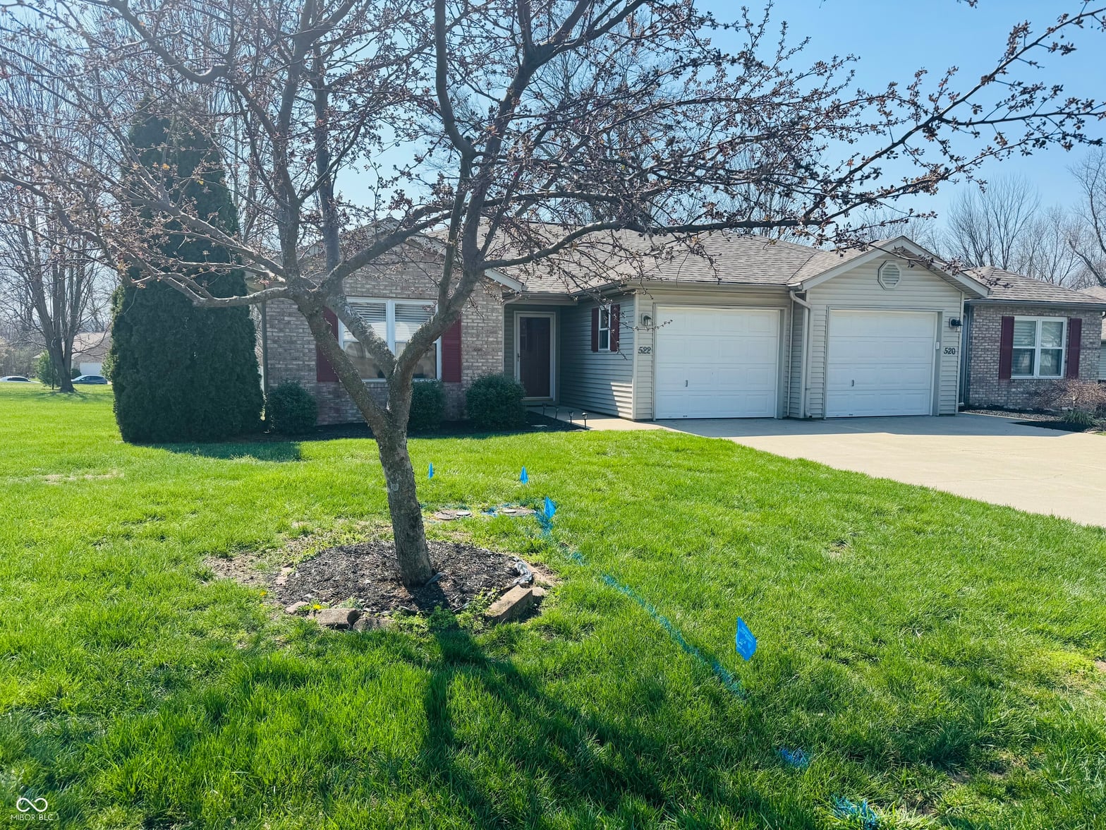 Photo of 522 Autumn Court, Brownstown, IN