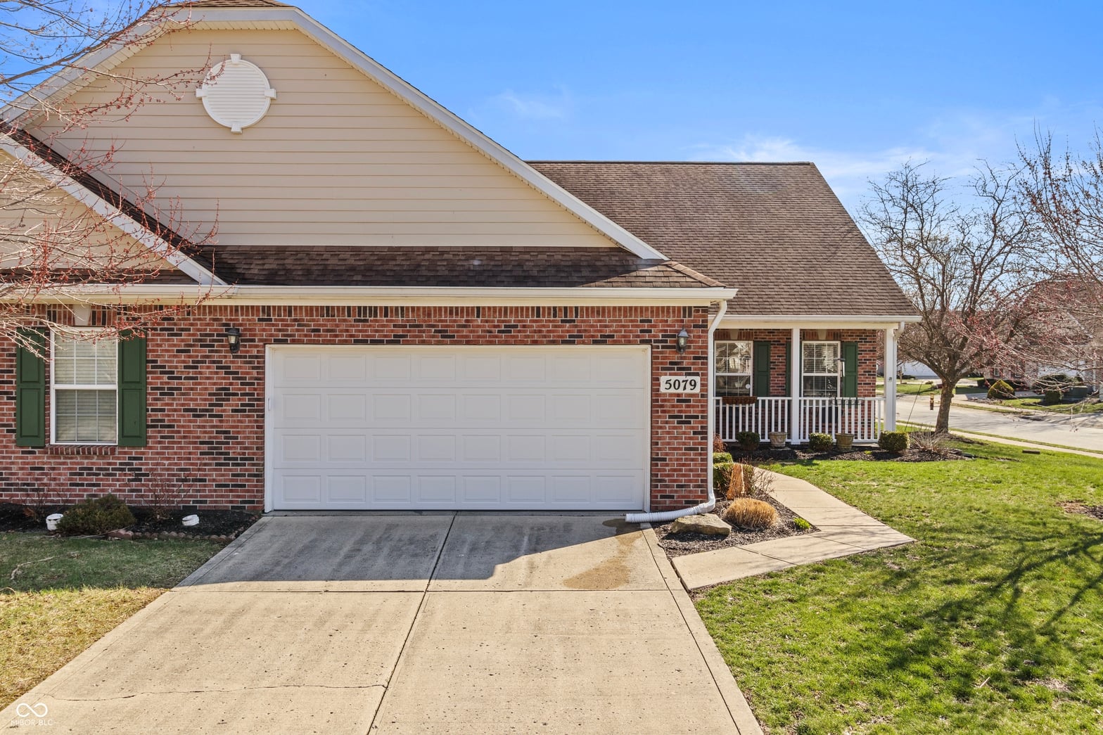 Photo of 5079 Bally Bunion Drive, Avon, IN