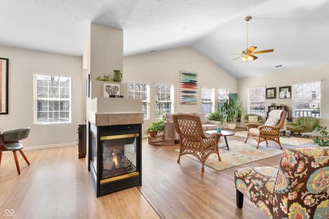 Photo of 5079 Bally Bunion Drive, Avon, IN