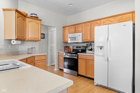 Photo of 5079 Bally Bunion Drive, Avon, IN