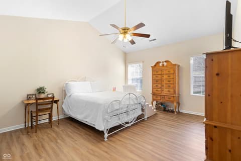 Photo of 5079 Bally Bunion Drive, Avon, IN