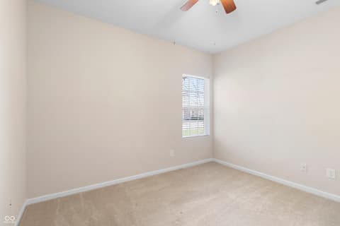 Photo of 5079 Bally Bunion Drive, Avon, IN