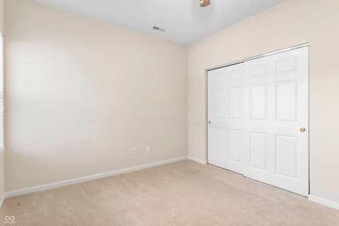 Photo of 5079 Bally Bunion Drive, Avon, IN
