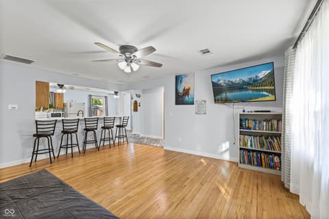 Living room at 3012 E 6th Street, Anderson, IN