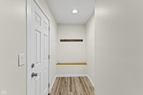 Foyer at 3012 E 6th Street, Anderson, IN