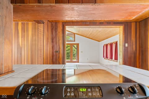 Photo of 4837 Covered Bridge Road, Nashville, IN