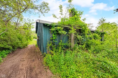 Photo of 4837 Covered Bridge Road, Nashville, IN