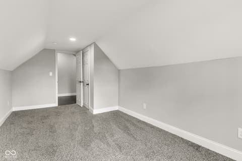 Bonus room at 257 N Tacoma Avenue, Indianapolis, IN