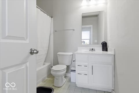 Bathroom at 1276 Sanderling Drive, Greenwood, IN