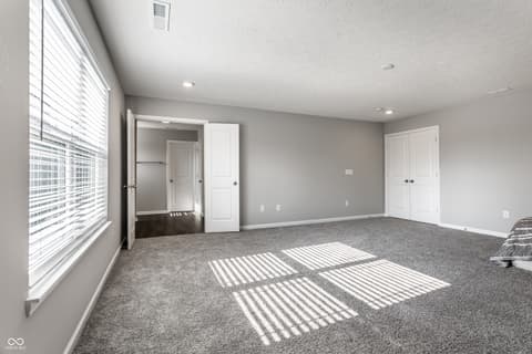 Photo of 1711 Pelham Drive, Greenwood, IN