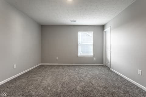 Photo of 1711 Pelham Drive, Greenwood, IN