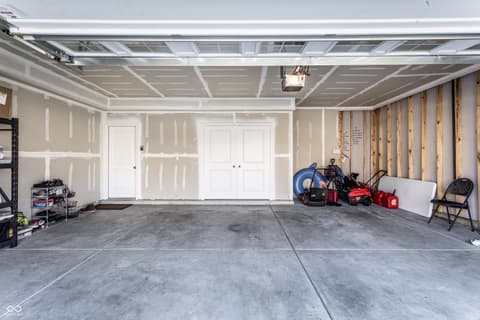 Photo of 1711 Pelham Drive, Greenwood, IN