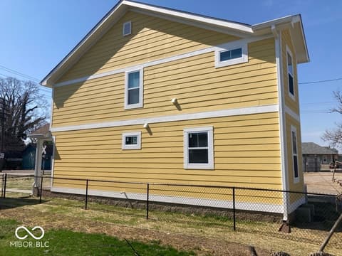 Side exterior at 116 E Pennsylvania Street, Shelbyville, IN