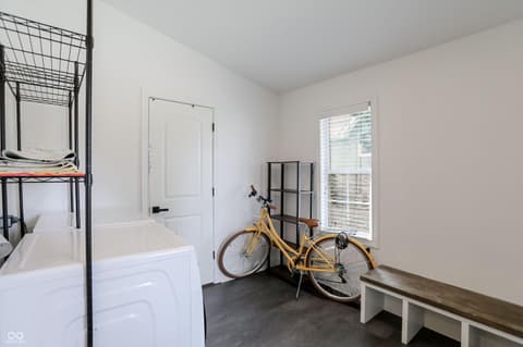 Photo of 1306 S East Street, Indianapolis, IN