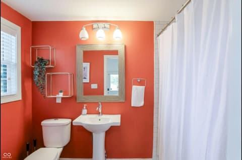 Photo of 1306 S East Street, Indianapolis, IN