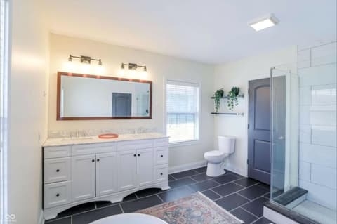 Photo of 1306 S East Street, Indianapolis, IN