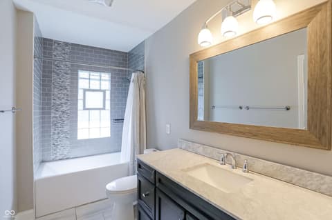 Photo of 1306 S East Street, Indianapolis, IN