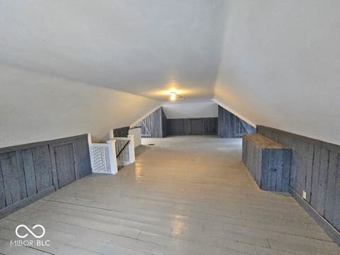 Bonus room at 3848 Washington Boulevard, Indianapolis, IN