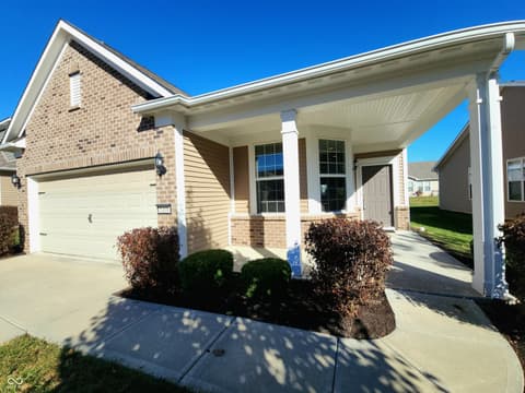 Photo of 5108 Silverbell Drive, Plainfield, IN