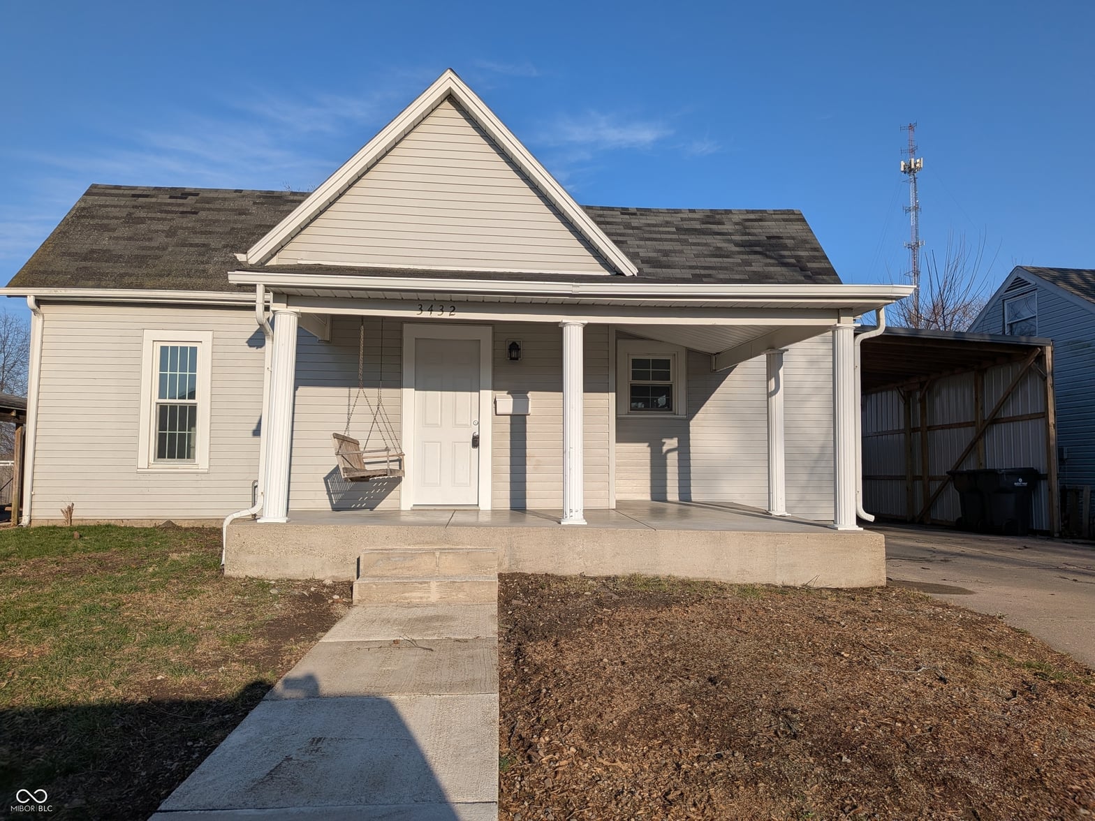 Front exterior at 3432 Hamilton Place, Anderson, IN