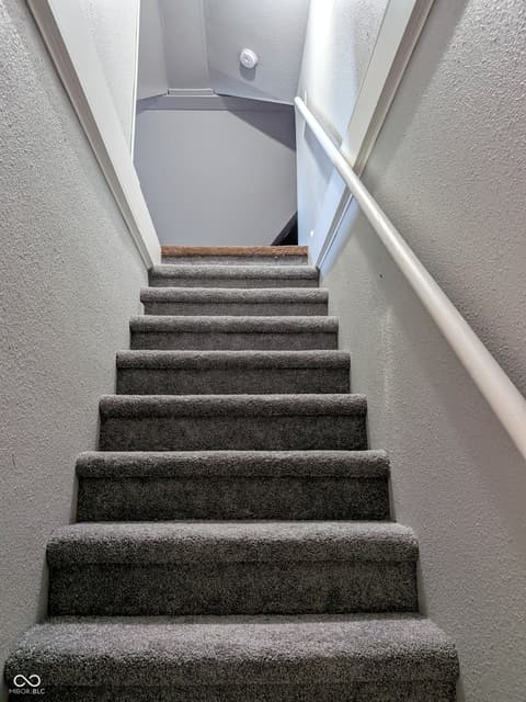 Stairs — 3432 Hamilton Place, Anderson, IN