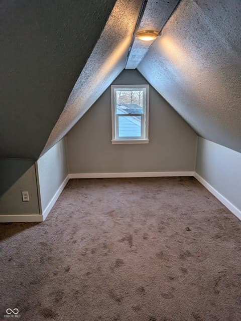 Bedroom at 3432 Hamilton Place, Anderson, IN