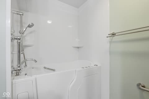 Photo of 7532 Briarstone Drive, Indianapolis, IN