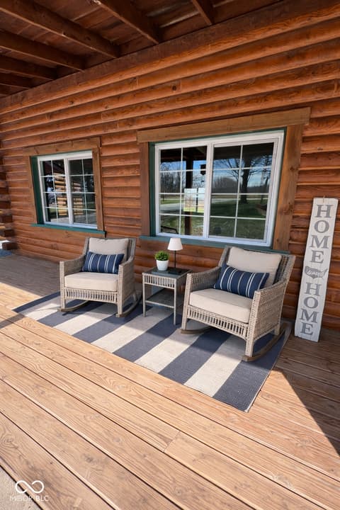 Outdoor living area at 4298 W 300 N, Anderson, IN