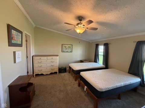 Photo of 16115 E 300 S, Elizabethtown, IN