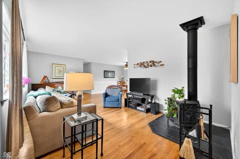 Photo of 1010 Driftwood Avenue, Columbus, IN