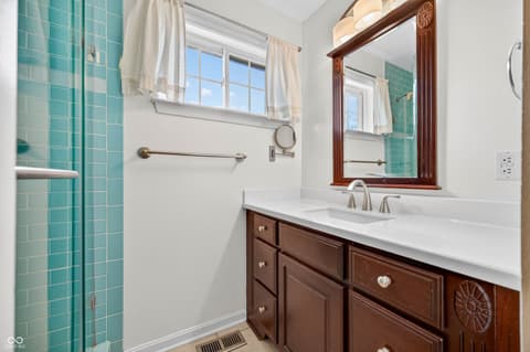 Photo of 1010 Driftwood Avenue, Columbus, IN