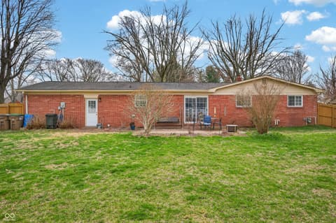 Photo of 1010 Driftwood Avenue, Columbus, IN