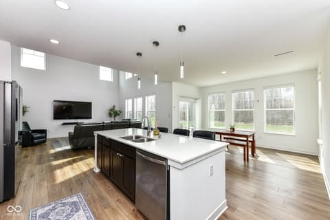 Photo of 503 Ogala Drive, Westfield, IN