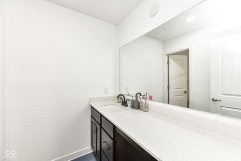 Photo of 503 Ogala Drive, Westfield, IN