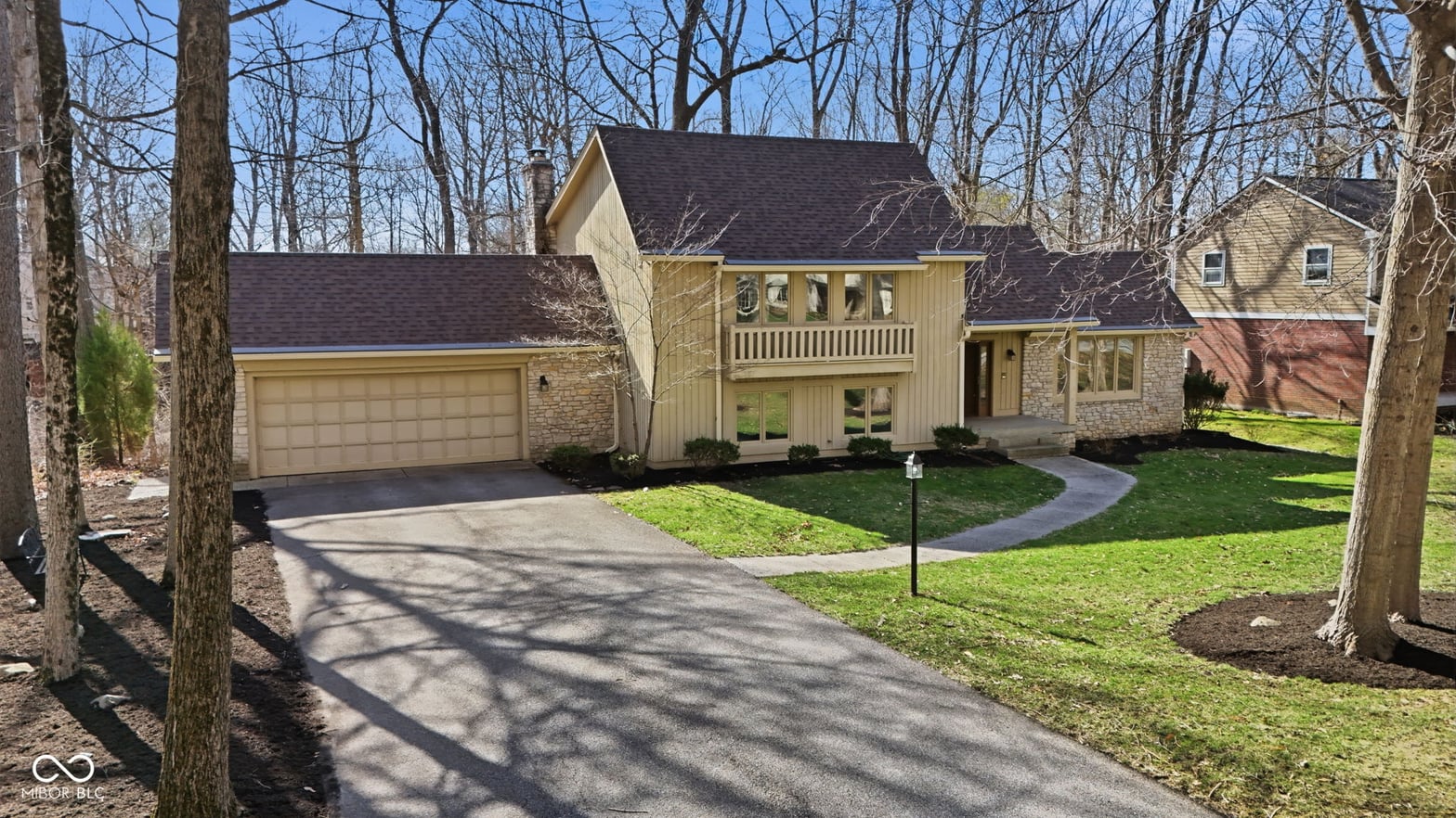 Photo of 65 Bennington Drive, Zionsville, IN