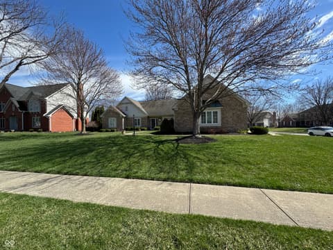 1802 Knaphill Court