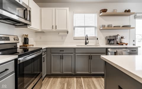 Photo of 9823 Hulton Road, Pendleton, IN