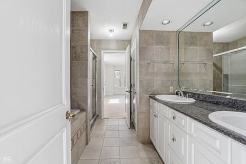 Photo of 10915 Brigantine Drive, Indianapolis, IN