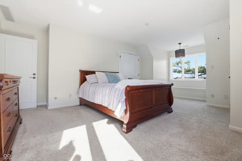 Photo of 10915 Brigantine Drive, Indianapolis, IN