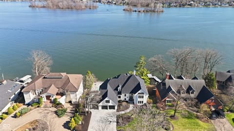Photo of 10915 Brigantine Drive, Indianapolis, IN