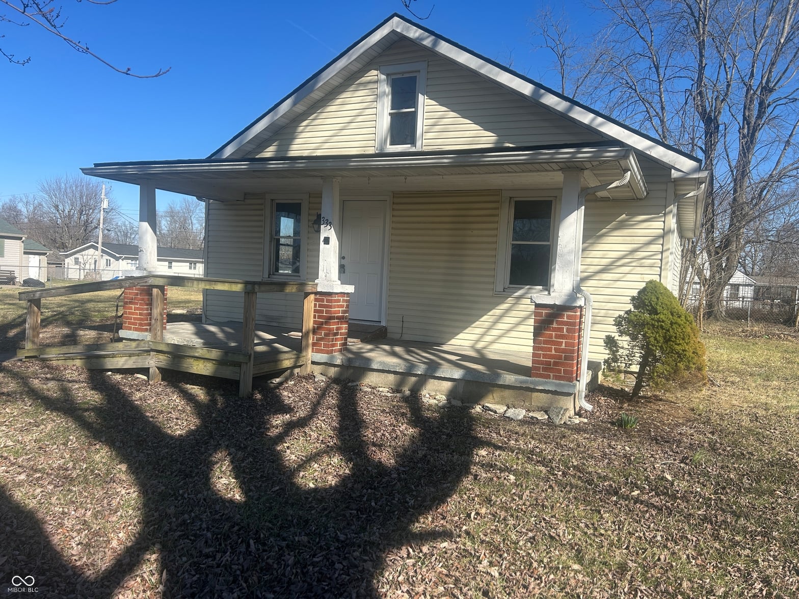 Photo of 333 S 1st Street, Austin, IN