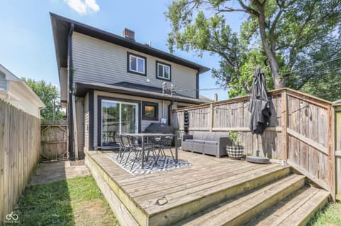Photo of 818 Parkway Avenue, Indianapolis, IN