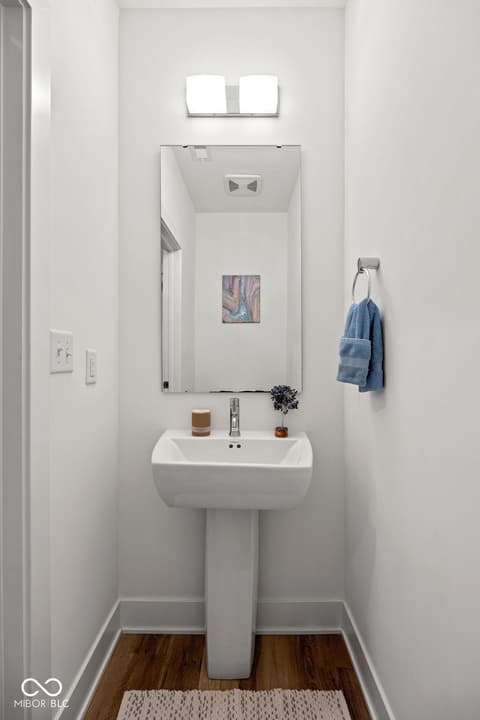 Bathroom at 727 N Illinois Street, Indianapolis, IN